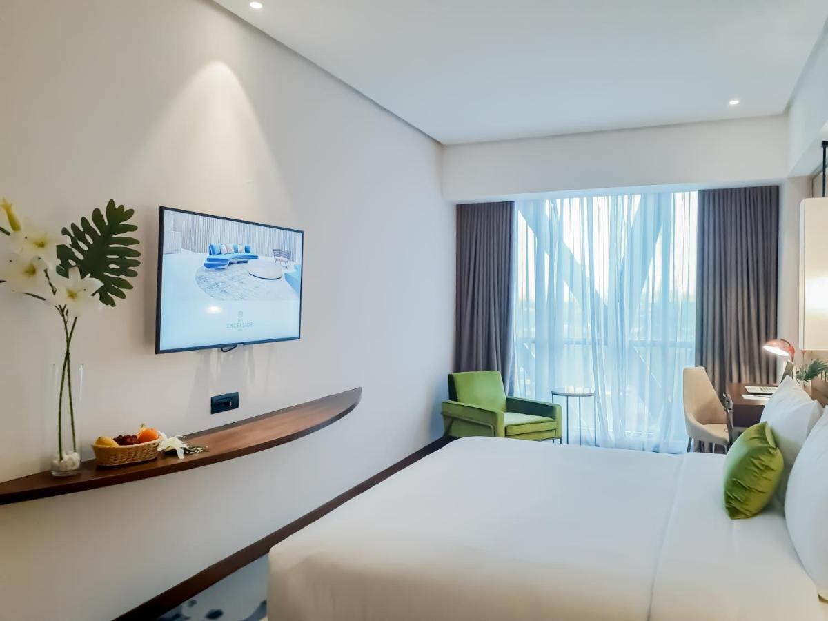 The Excelsior Hotel Лас-Пиньяс Экстерьер фото
